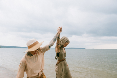 军恋女生发朋友圈说说文案 关于异地军恋情侣说说文案