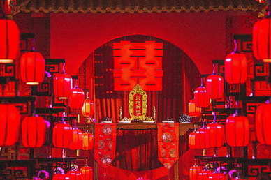 向女友表白的话真诚点 向女孩表白的话，真诚点，不少于200字的