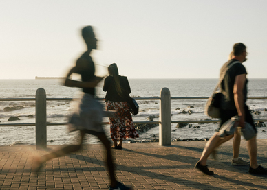 感动女孩子到哭的情话文案 让女生感动到哭的情话文案