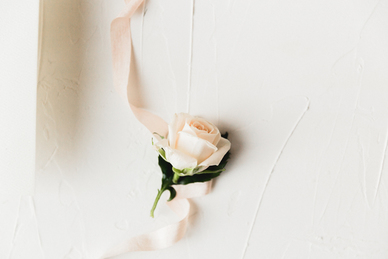 女孩子发嗲语录文案 女孩子通用撒娇语录文案？