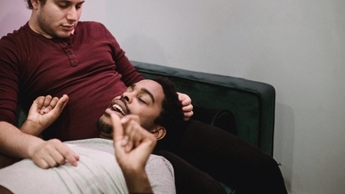 结婚一周年朋友圈配文 结婚纪念日发朋友圈的唯美句子文案有哪些？