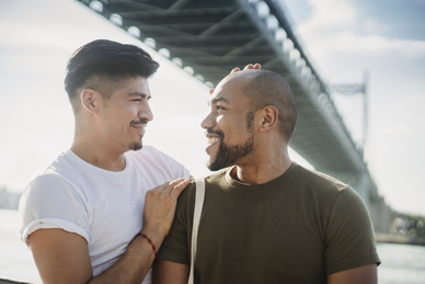 形容女人瘦的幽默句子文案 形容女人瘦的幽默句子文案