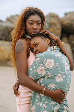 撩女孩子开心的套路 逗女朋友开心的话套路