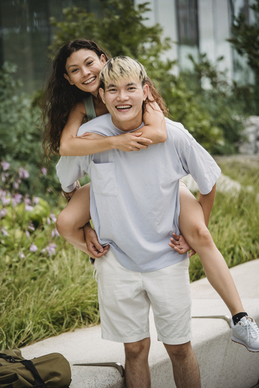 怎么说爱女朋友的话 表达对女朋友的爱的话怎么说