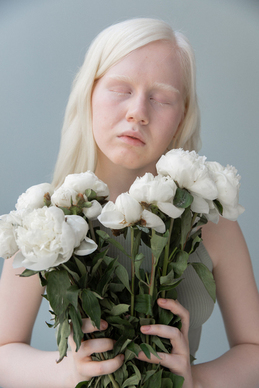 形容侄女可爱的朋友圈 夸侄女可爱的朋友圈句子文案