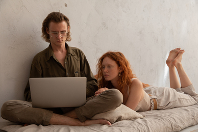 情商高比较暖心的情话文案 暖心的高情商情话文案短句有哪些？