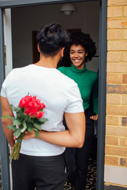 温柔安静的句子文案 形容女子安静温柔的句子文案