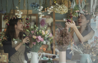 女孩子三观要正的说说 三观正的句子文案短句