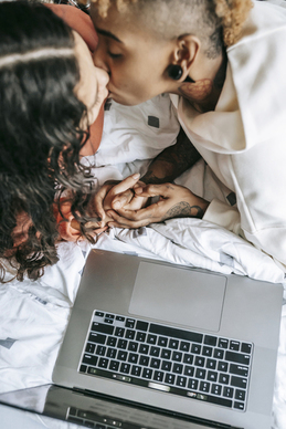 关于青春暗恋的句子文案 关于暗恋的唯美句子文案