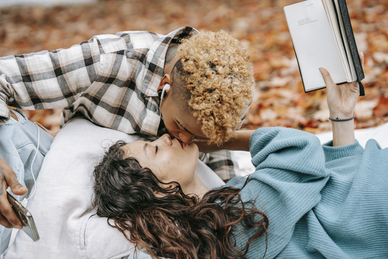 喜欢安静独处的句子文案 喜欢安静独处的句子文案有哪些？