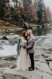 关于谢字的情话文案暧昧 带谢字的诗句唯美