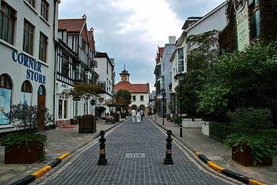 形容男人发事打雷的幽默句子文案 形容男人能干幽默句子文案