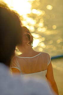 形容男人帅爆了的句子文案 形容男子帅的句子文案 不少於20句