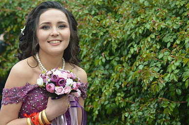 祝福情侣的沙雕句子文案 祝福情侣99的幽默句子文案