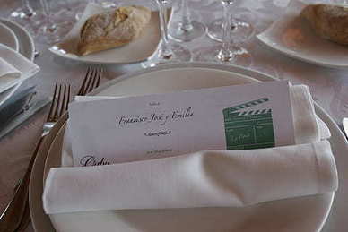 祝老公生日快乐朋友圈 祝老公生日快乐的祝福语发朋友圈