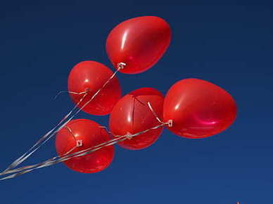 男人真心爱女人的句子文案 形容男人爱女人的句子文案