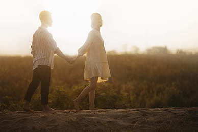 闺蜜结婚告诫新郎的话 闺蜜结婚典礼时说的话