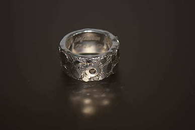 十句简单夸女人的话 夸女人漂亮的句子文案简单的几句