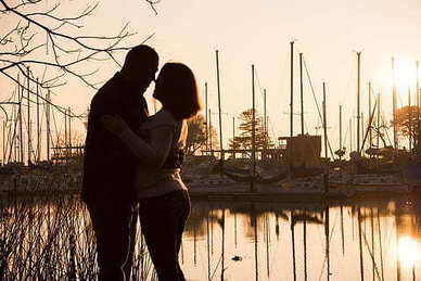 对爱情看透的伤感语句 对爱人失望看透的句子文案