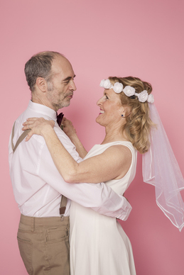 心累让人心疼的伤感说说文案 没人疼没人爱心累的伤感说说文案