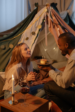 微信逗老公开心的句子文案 逗老公的幽默句子文案