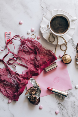 给女孩子发早安的话 给女生发早安的句子文案