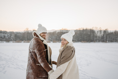 暖心说说短句关于爱情 关于爱情的句子文案幸福 暖心