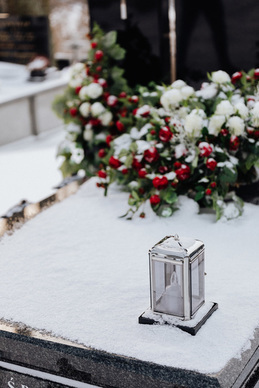 被爱情伤害的古风句子文案 有关伤感爱情的唯美带古风句子文案。