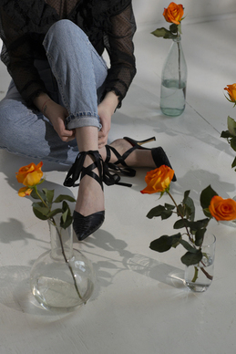 叫女孩子起床撩人语句 各种撩人的套路句子文案有哪些？