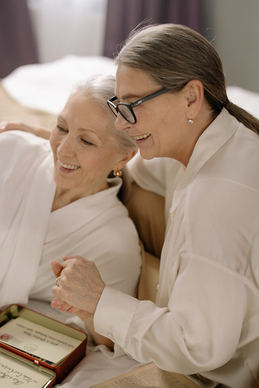 宣布恋爱的英文句子文案 表达爱意的英文句子文案