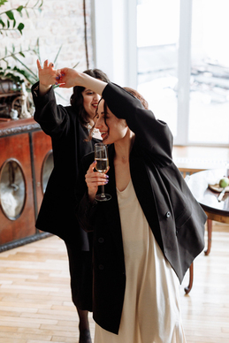 骂女人是破鞋的经典句子文案 形容女人破鞋的句子文案