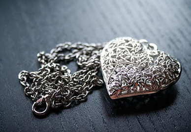 最容易感动女人的话 最能感动女人的句子文案