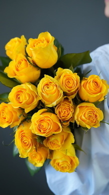 男人没钱看清女人的现实句子文案 没钱谁都看不起你很现实的句子文案