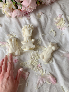 你的出现让我心动句子文案 有哪些让你第一眼就心动的句子文案?