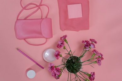 讽刺老公出轨的说说 老公出轨，伤感的句子文案