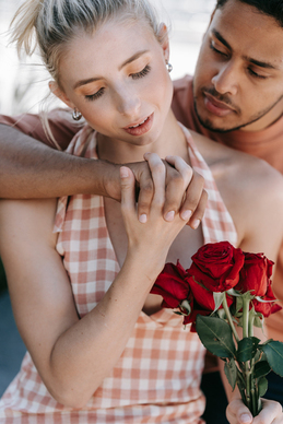 2023抖音最火情话文案 2023情话文案最暖心短句?