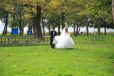 朋友圈结婚证配词 朋友圈发结婚证配什么文字