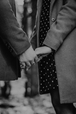 撩到你出水的句子文案 撩汉的句子文案,类似于微风轻轻起,我好想睡你