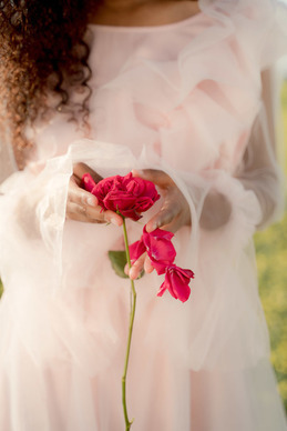 结婚27周年纪念日发朋友圈 结婚纪念日发朋友圈的唯美句子文案有哪些?