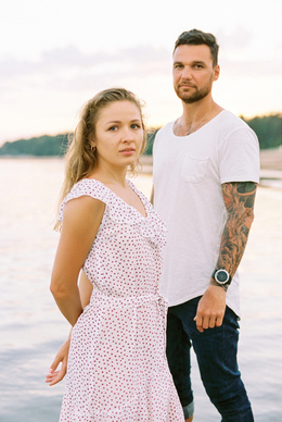 暖心浪漫说说短句 给女朋友留言的简单的暖心句子文案