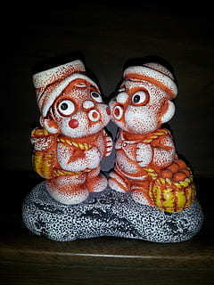 情感哲理短句8字以内 给8句有哲理的句子文案！