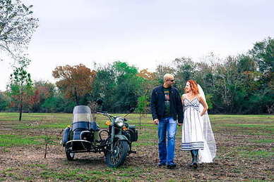 深夜开车的心情短语 深夜开车发朋友圈的句子文案