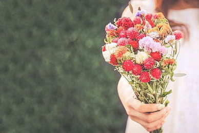 挽回婚姻最感动的句子文案 挽回婚姻最感动的句子文案？