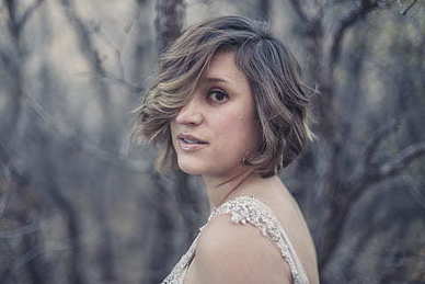 小众的表白的诗句文案 表达爱意的小众诗句文案