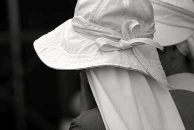 形容女人在家的地位高的句子文案 女人在家庭的重要性的句子文案