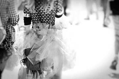 耳边撩人哄睡小情话文案 哄女朋友睡觉的情话文案