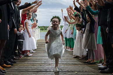 形容女人心酸悲伤的句子文案 表达女人伤心难过的句子文案怎么写？