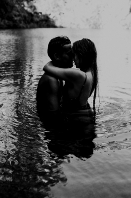 特别有女人味的个性签名 有气质的女生个性签名