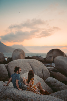 撩女朋友的话题 撩女生要主动，怎么找话题