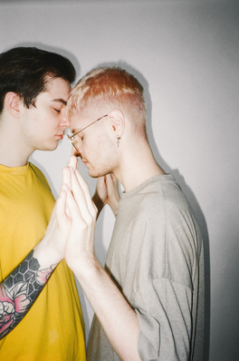 分手后我还爱你的句子文案 关于 你走了 ,我还爱你 的伤感句子文案